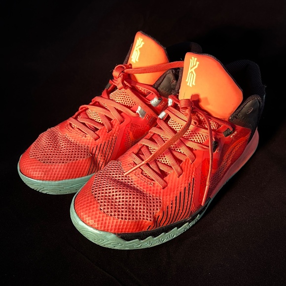 Nike Kyrie Flytrap 5, Magic Ember Dynamic Turquoise, Youth 4.5 - Picture 5 of 10